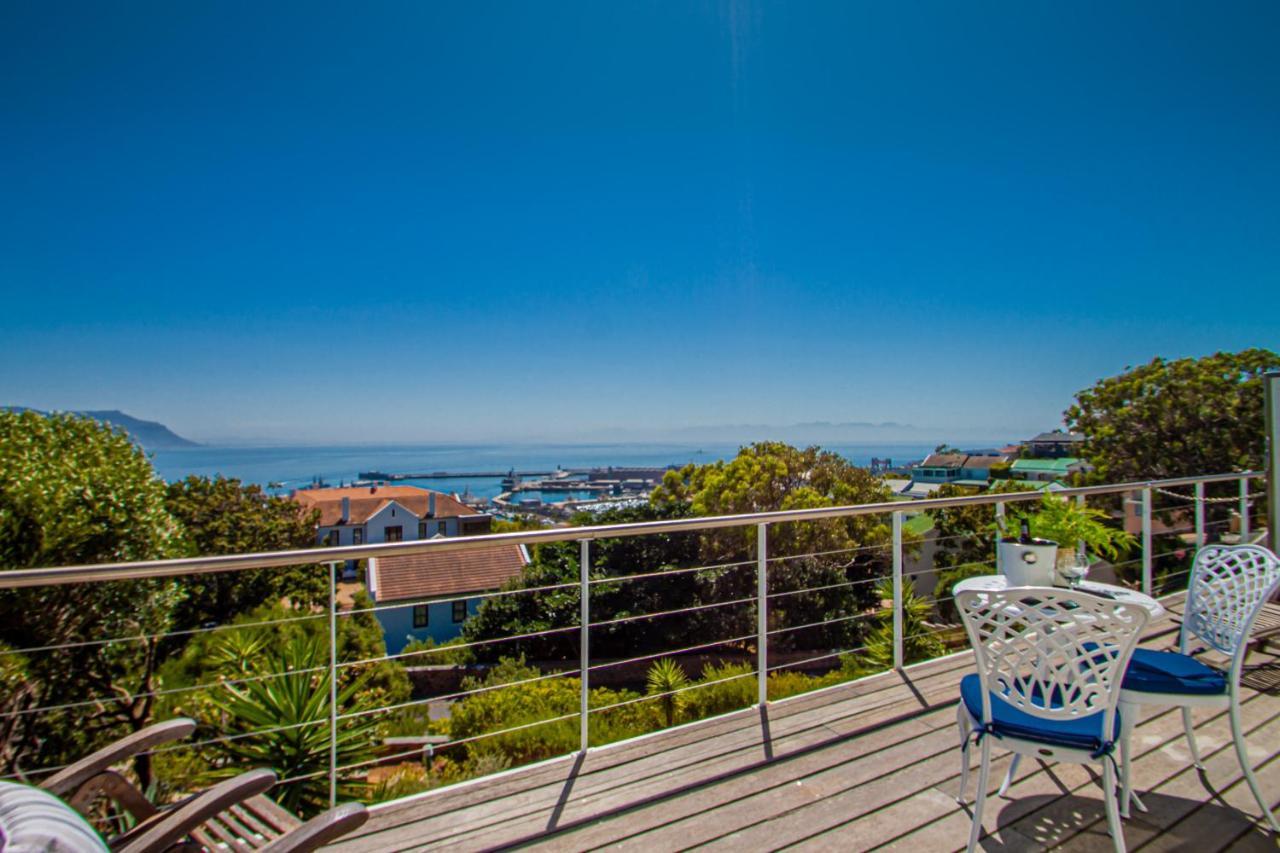 A Boat House Hotel Simon's Town Bagian luar foto