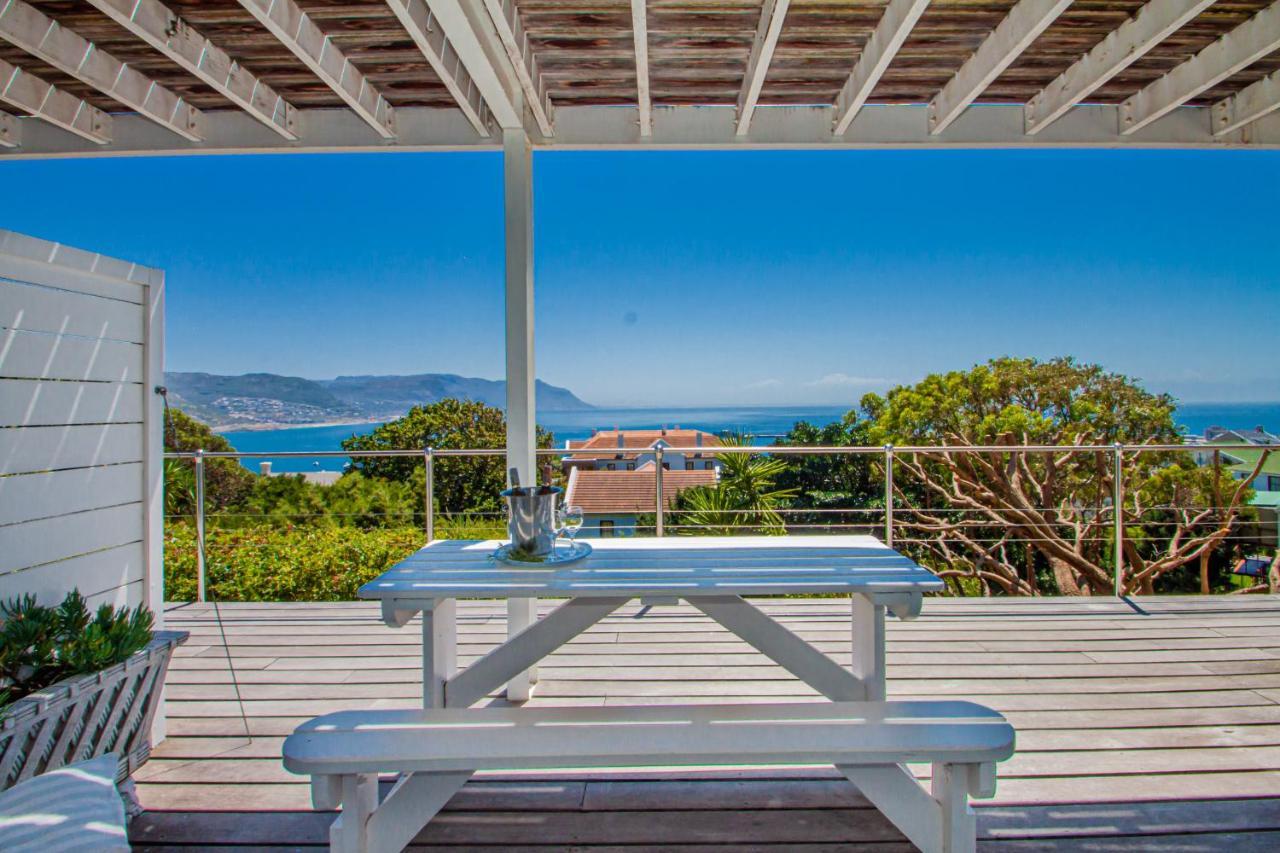 A Boat House Hotel Simon's Town Bagian luar foto