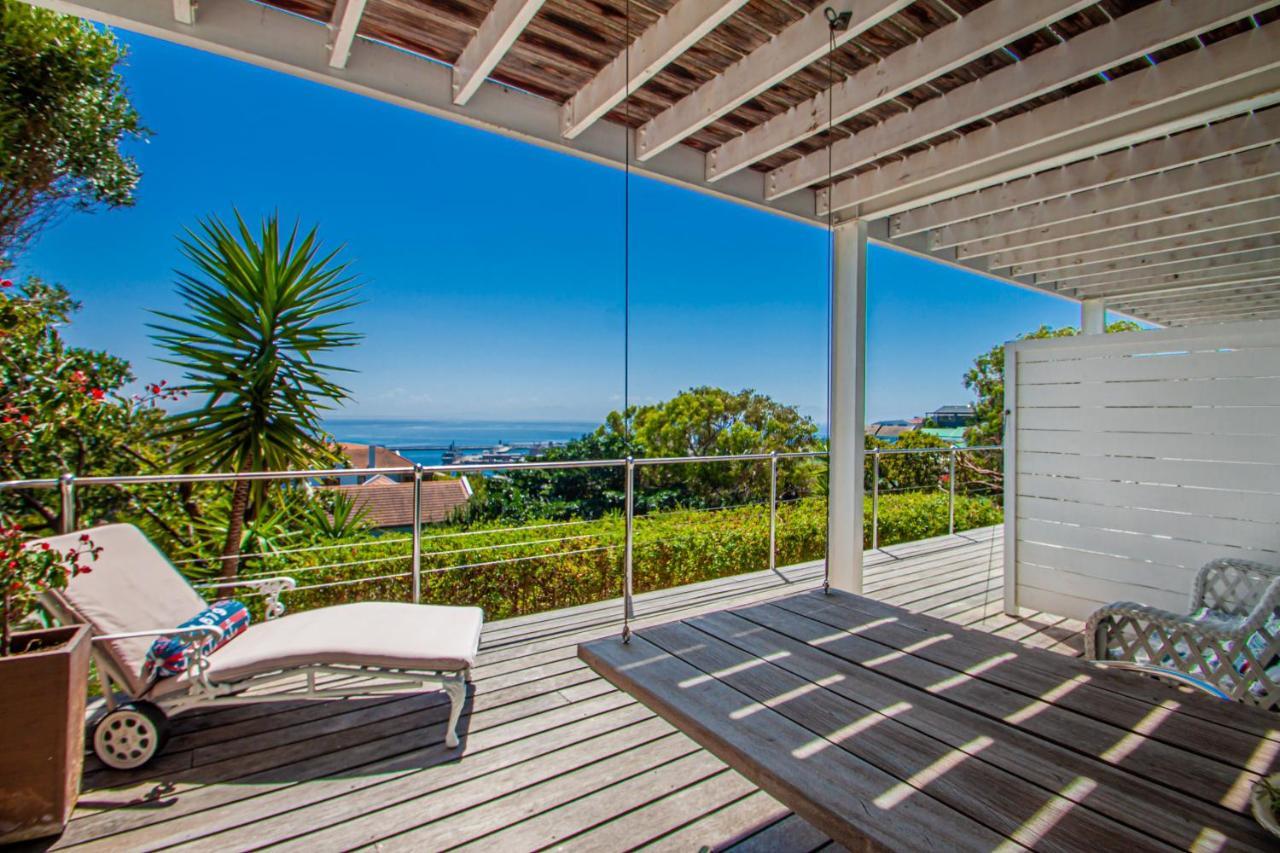 A Boat House Hotel Simon's Town Bagian luar foto