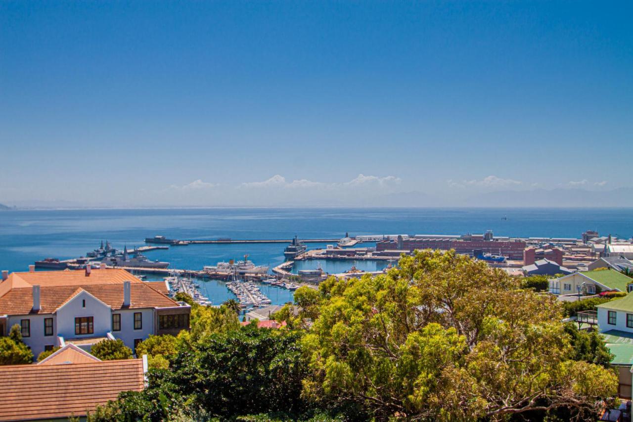 A Boat House Hotel Simon's Town Bagian luar foto